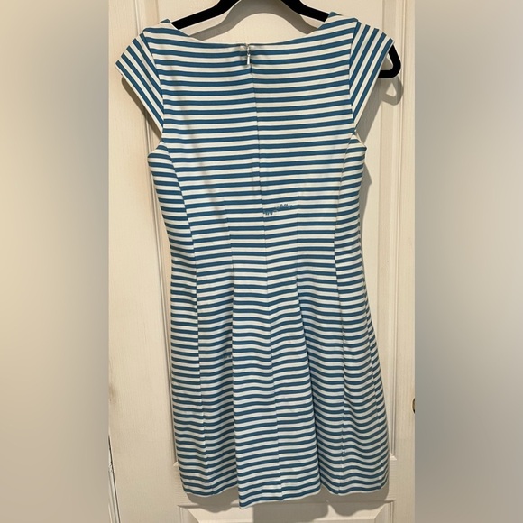 Lilly Pulitzer Briella Dress Blue Chin Chin Size medium - Picture 5 of 5